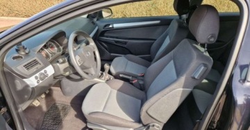 Opel Astra H Hatchback 5d 1.4 TWINPORT ecoFLEX 90KM 2005 Opel Astra Opel Astra 1.4 Edition Plus 1.4 Benzyna 90KM, zdjęcie 3