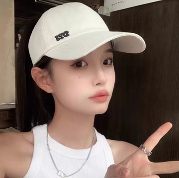 Женская бейсболка