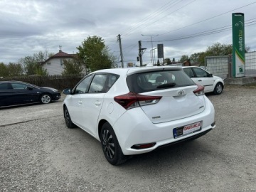 Toyota Auris II Hatchback 5d Facelifting 1.33 Dual VVT-i 99KM 2016 Toyota Auris Benzyna/Salon Polska/I WŁ/Faktura, zdjęcie 6