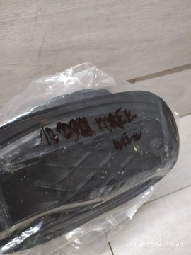 10393. CAYENNE ZÁCPA  VLOŽKA PALIVA PAB809857D