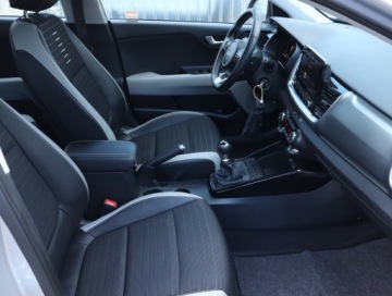 Kia Stonic I Crossover Facelifting 1.2 DPI 79KM 2024 Kia Stonic 1.2 DPI, Salon Polska, 1. Właściciel, zdjęcie 8