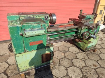 Корейский токарный станок по металлу