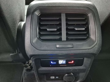 Volkswagen Tiguan Allspace SUV Facelifting 2.0 TSI 190KM 2022 Volkswagen Tiguan Allspace Allspace Bogata wersjaHakFULL LEDVirtual Martwe, zdjęcie 27