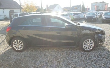Mercedes Klasa A W176 Hatchback 5d 1.8 200 CDI BlueEFFICIENCY 136KM 2013 Mercedes-Benz Klasa A 1.8 Diesel 136KM, zdjęcie 3