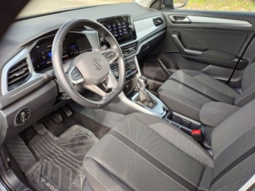 Volkswagen T-Roc I SUV Facelifting 1.5 TSI ACT 150KM 2022 Volkswagen T-Roc 1.5 TSI 150KM Life KameraVirtualGrzane FoteleAndroidSalon, zdjęcie 8
