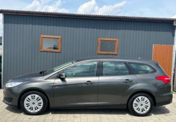 Ford Focus III Kombi Facelifting 1.0 EcoBoost 100KM 2017 Ford Focus Ford Focus, Niski Przebieg 149000km, Nowy Rozrzad, Oplacony