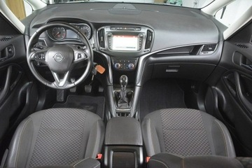 Opel Zafira C Tourer Facelifting 1.4 Turbo 120KM 2017 Opel Zafira 1.4Turbo doinwestowany 7osobowy kamera, zdjęcie 16