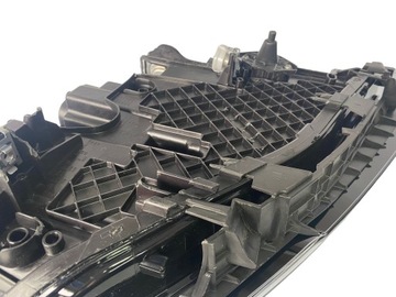 Лампа фара передняя левая LASER BMW G30 G31 LCI 8082663 Оригинал