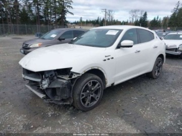 Maserati Levante 2023 Maserati Levante Modena, 2023r., 4x4, 3.0L 3.0 Benzyna 424KM, zdjęcie 1