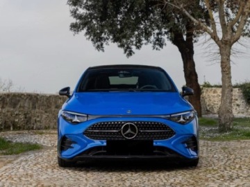 Mercedes CLA C118/X118 2025 MERCEDES-BENZ CLA 200 AMG Line Sedan 1.5 (163KM) 2025, zdjęcie 1