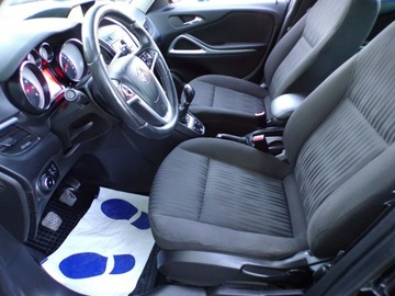 Opel Zafira C Tourer 1.4 Turbo ECOTEC 140KM 2013 Opel Zafira Navi /Klimatronic /1,4 /140KM /I, zdjęcie 18
