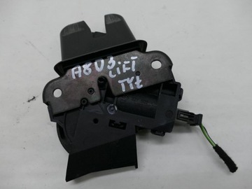 AUDI A8 II D3 LIFT ZAMEK KLAPY BAGAŻNIKA TYŁ 06r