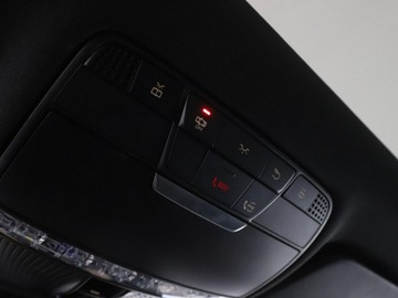 Mercedes Klasa C W205 Kombi Facelifting HYBRYDA 2.0 300 de 306KM 2020 Mercedes C 300 PHEV AMG Line multibeam LED, zdjęcie 37