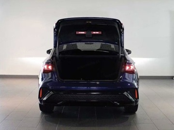 Audi A3 8Y Limousine Facelifting 1.5 35 TFSI 150KM 2025 AUDI A3 TFSI S Line Sedan 1.5 (150KM) 2025, zdjęcie 16