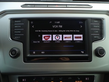 Volkswagen Passat B8 Variant 2.0 TDI BlueMotion SCR 150KM 2017 VW Passat 2.0 TDI, Salon Polska, Automat, VAT 23%, zdjęcie 12