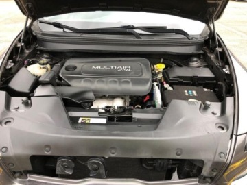 Jeep Cherokee V 2014 Jeep Cherokee Limited 2014 2.4 Benzyna 184KM, zdjęcie 9