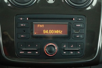 Dacia Logan II Sedan Facelifting 1.0 SCe 73KM 2018 Dacia Sandero 1.0 SCe, Klima, Tempomat, Parktronic, zdjęcie 8