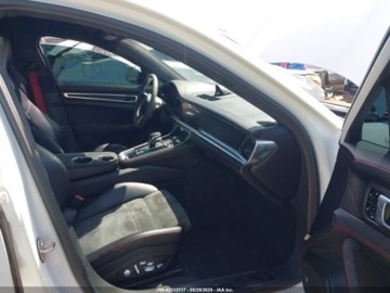 Porsche Panamera II 2019 Porsche Panamera GTS 2019 4.0l 4.0 Benzyna 453KM, zdjęcie 9