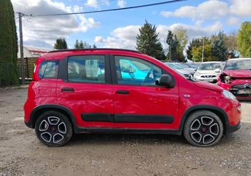 Fiat Panda III Hatchback 5d seria 4 1.0 Hybrid 70KM 2022 Fiat Panda 2022r, SALON POLSKA. 1.0 HYBRID. Uszkodzony. Poobijany. Jezdzi.