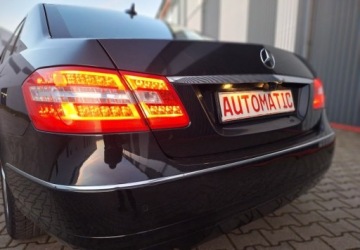 Mercedes Klasa E W212 Limuzyna 200 CGI BlueEFFICIENCY 184KM 2012 Mercedes-Benz Klasa E 1,8BenzynaAutomat LimuzynaSkora Ksenon 1.8, zdjęcie 22