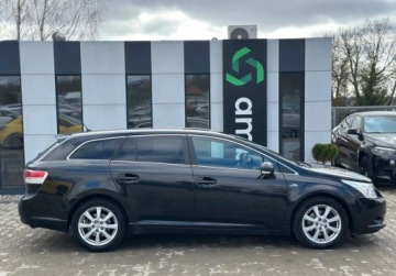 Toyota Avensis II Kombi 2.2 D-4D 150KM 2009 Toyota Avensis 2.2D-4D 150KM 2009r. auto zarejestrowane i ubezpieczone w P, zdjęcie 6