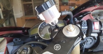 КРЕПЛЕНИЕ БАЧКА ТОРМОЗНОЙ ЖИДКОСТИ YAMAHA R1 R6 RN12 RN19 RN22