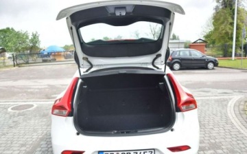 Volvo V40 II Cross Country D2 115KM 2014 Volvo V40 1.6D 2014r Klima Tempomat Sprowadzony Oplacony 1.6 Diesel 115KM, zdjęcie 15