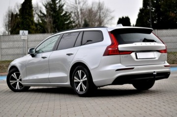 Volvo V60 I Kombi Facelifting 2.0 D2 DRIVE-E 120KM 2020 Volvo V60 2.0 D3 150KM Navi Led Climatronic Pdc, zdjęcie 35
