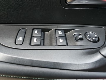 Peugeot 2008 2021 Peugeot 2008 1.2 PureTech Allure S&amp;S EAT8, zdjęcie 18