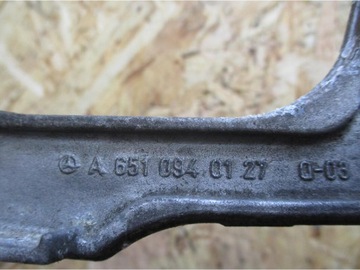 MERCEDES E TŘÍDA W212 2.2 CDI FACELIFT UCHYCENÍ MOTORU A6510940127