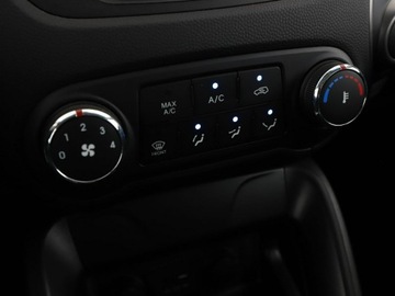 Hyundai ix35 SUV Facelifting 1.6 GDI 135KM 2015 Hyundai ix35 klimatyzacja LED, zdjęcie 23