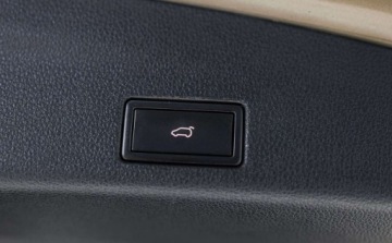 Volkswagen Sharan II Van Facelifting 2.0 TSI 220KM 2016 Volkswagen Sharan 2.0 TSI BMT Highline DSG 2.0 Benzyna 220KM, zdjęcie 22