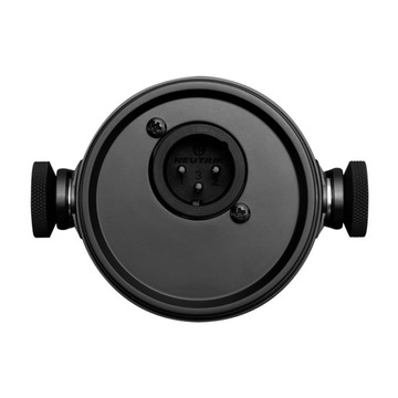 Динамический микрофон для подкастов Shure MV7X с выходом XLR