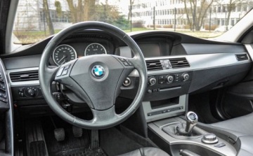 BMW Seria 5 E60 Touring 523 i 177KM 2007 BMW Seria 5 2,5 LPG 2007 r. 2.5 BenzynaLPG 177KM, zdjęcie 8