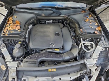 Mercedes GLC C253 2021 Mercedes-Benz GLC Coupe 300 4Matic 2021 2.0 Benzyna 255KM, zdjęcie 6