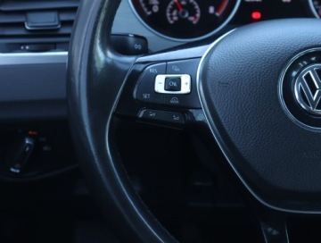 Volkswagen Golf Sportsvan Sportsvan 1.2 TSI BlueMotion Technology 110KM 2015 VW Golf Sportsvan 1.2 TSI, Salon Polska, Xenon, zdjęcie 17