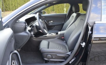 Mercedes CLA C118/X118 Shooting Brake Facelifting 1.3 180 136KM 2024 Mercedes-Benz X118 CLA 180 Lift Benzyna Automat 136KM 3tys.km Kamera, zdjęcie 15