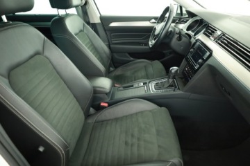 Volkswagen Passat B8 Alltrack Facelifting 2.0 TDI SCR 200KM 2021 VW Passat 2.0 TDI, Salon Polska, 1. Właściciel, zdjęcie 6
