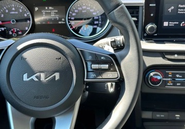 Kia Ceed III Hatchback Facelifting  1.5 T-GDI 160KM 2023 Kia Ceed wersja M z silnikiem 160KM 7DCT dostepny OD REKI 1.5 Benzyna, zdjęcie 14