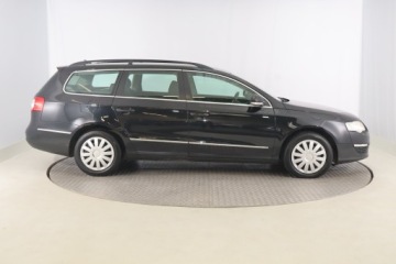 Volkswagen Passat B6 Variant 1.9 TDI PDE 105KM 2007 VW Passat 1.9 TDI, Klima, Klimatronic, Tempomat, zdjęcie 5