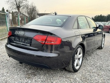 Audi A4 B8 Limousine 2.0 TDI 143KM 2011 Audi A4 Limousine S-Line Bi-Xenon Navi Bang &amp;, zdjęcie 4