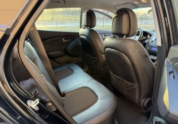 Hyundai ix35 SUV Facelifting 1.6 GDI 135KM 2015 Hyundai ix35 salon PL bezwypadkowy oryginalny niski przebieg od emeryta, zdjęcie 24