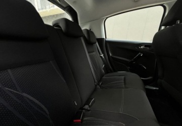 Peugeot 208 I Hatchback 3d 1.0 VTI 68KM 2014 Peugeot 208 klima ISOFIX niski przebieg Warszawa Benzyna 68KM, zdjęcie 10
