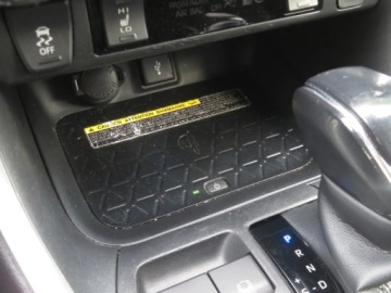 Toyota RAV4 V SUV 2.5 Hybrid Dynamic Force 218KM 2020 Toyota RAV 4 2.5 Hybrid, Salon Polska, Serwis ASO, zdjęcie 15