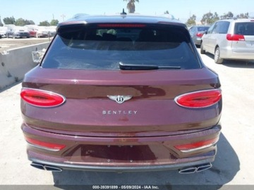 Bentley Bentayga 2021 Bentley Bentayga 2021 Bentley Bentayga V8 AWD 4.0 Benzyna 542KM, zdjęcie 4