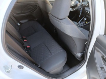 Toyota Yaris IV Hatchback 1.5 Hybrid Dynamic Force 116KM 2024 Toyota Yaris Hybrid 1.5 Style IV (2020-) 1.5 Hybry, zdjęcie 11