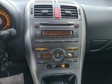 Toyota Auris I Hatchback 3d Facelifting 1.33 Dual VVT-i 101KM 2010 Toyota Auris 1.33 Benzyna 101KM Klimatronik LIFT, zdjęcie 14