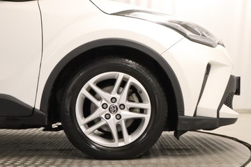 Toyota C-HR I Crossover Facelifting 1.8 Hybrid 122KM 2022 Toyota C-HR 1.8 Hybrid, Serwis ASO, Automat, zdjęcie 14
