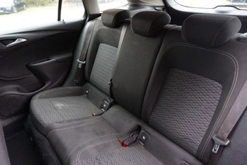 Opel Astra K Sports Tourer 1.6 CDTI 136KM 2018 Opel Astra Bezwypadek 1.6 Diesel 136KM, zdjęcie 10