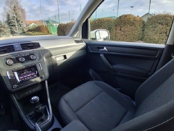 Volkswagen Caddy V Caddy 2.0 TDI 102KM 2021 Volkswagen Caddy 2.0 TDI Maxi PFRON Przewóz osoby niepełnosprawnej Inwalida, zdjęcie 15